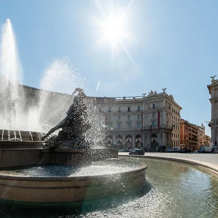 Domus Domi Barberini Sq. Lägenhet *