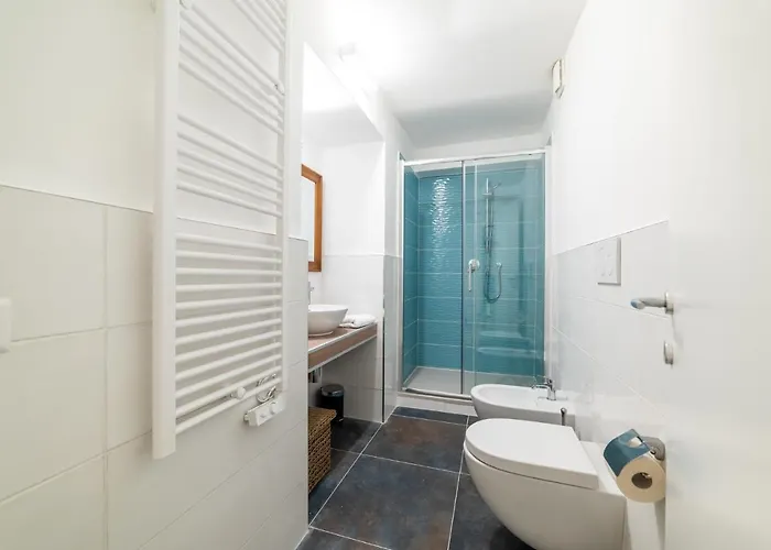 Domus Domi Barberini Sq.