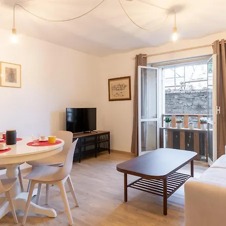 Domus Domi Barberini Sq. Apartmán